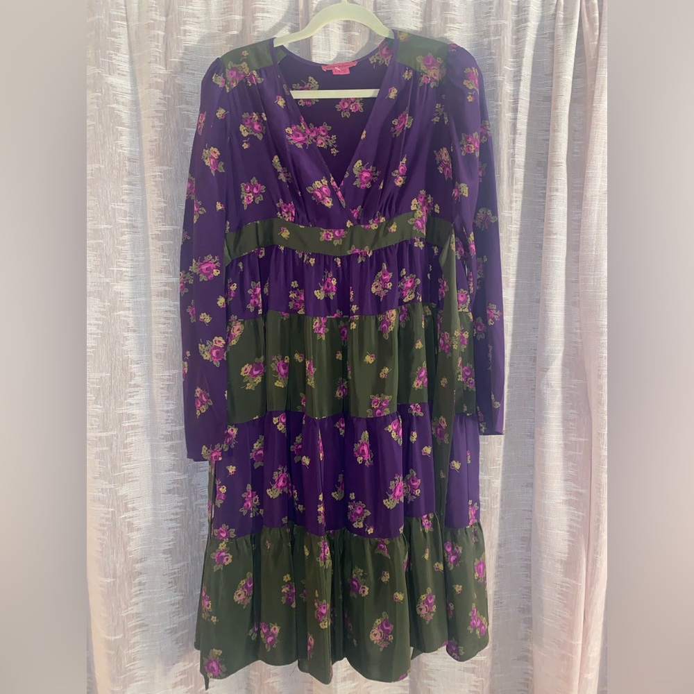 Betsy Johnson long sleeve floral dress